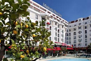 2009-HOTEL-LE-MAJESTIC-CANNES-L-1-1000x667