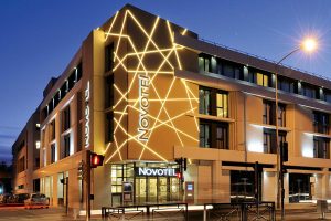 2009-NOVOTEL-ST-ROCH-AVIGNON-L-1-1000x667
