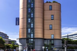2009-SUITE-HOTEL-ISSY-LES-MOULINEAUX-P-1-1000x667