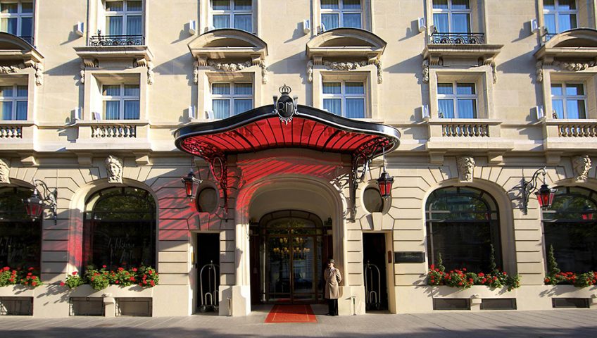 2010-HOTEL-ROYAL-MONCEAU-PARIS-P-1-1000x667