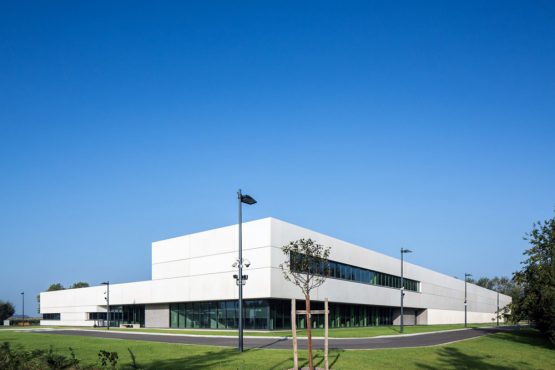 2013-DATACENTER-BDF-SERRIS-P-1-1000x667