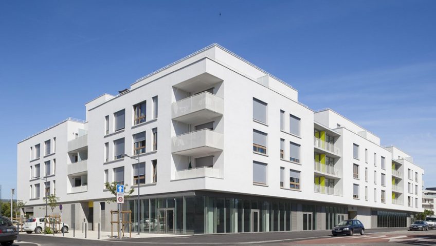 2014-LOCAUX-ACTIVITES-BOURGLESVALENCES-L-1-1000x667