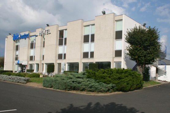 2015-HOTEL-IBIS-BUDGET-THIERS-L-1-1000x667