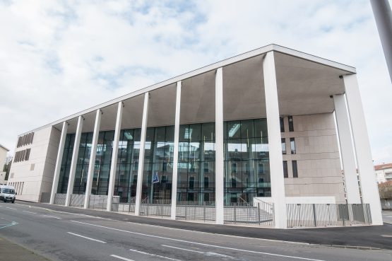 2015-PALAIS DE JUSTICE-BOURG EN BRESSE-L-1