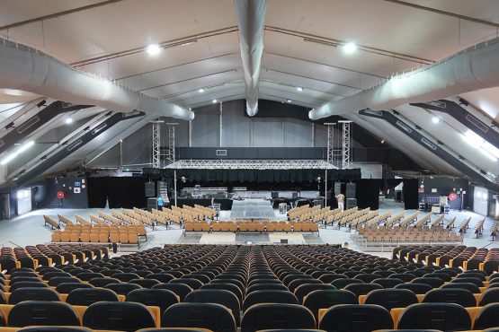 2020-SALLE-DE-SPECTACLE-ZEPHYR-CAYENNE-L-1-1000x667